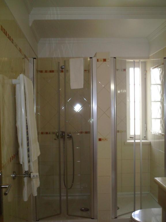 Hotel Serafim Almodovar Ruang foto